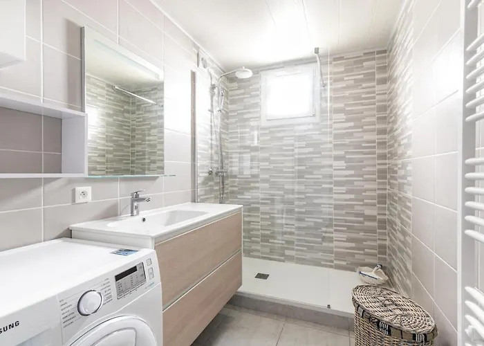 Pour 4 - 450m Des Sables D'or Apartment