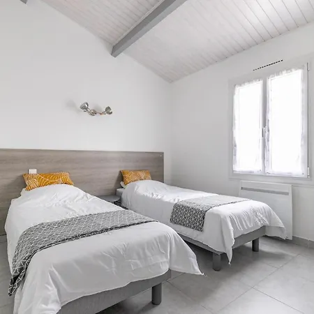 Daire Pour 4 - 450m Des Sables D'or La Guérinière