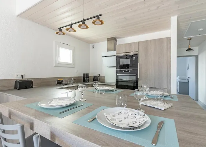 Pour 4 - 450m Des Sables D'or La Guérinière